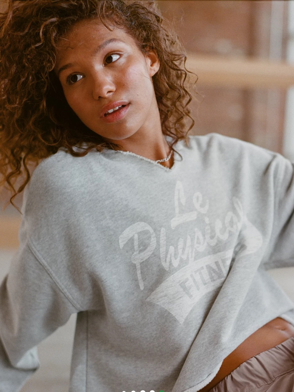 OFFLINE By Aerie Throwback Notch Crewneck size small